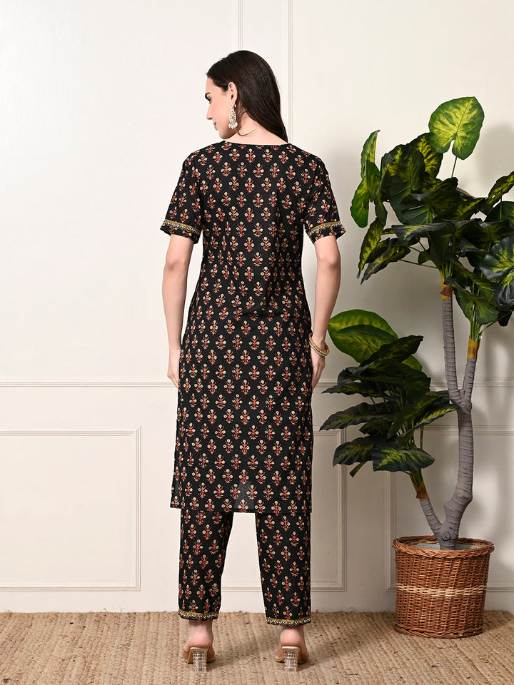 Myshka Women's Cotton Black Printed Kurta Set