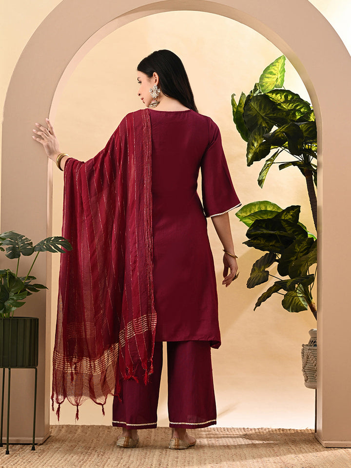Myshka Women's Embroidered Keyhole Neck Bell Sleeves Kurta & Palazzos Set With Dupattas In Magenta Colour