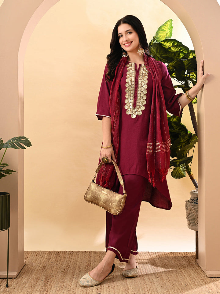 Myshka Women's Embroidered Keyhole Neck Bell Sleeves Kurta & Palazzos Set With Dupattas In Magenta Colour