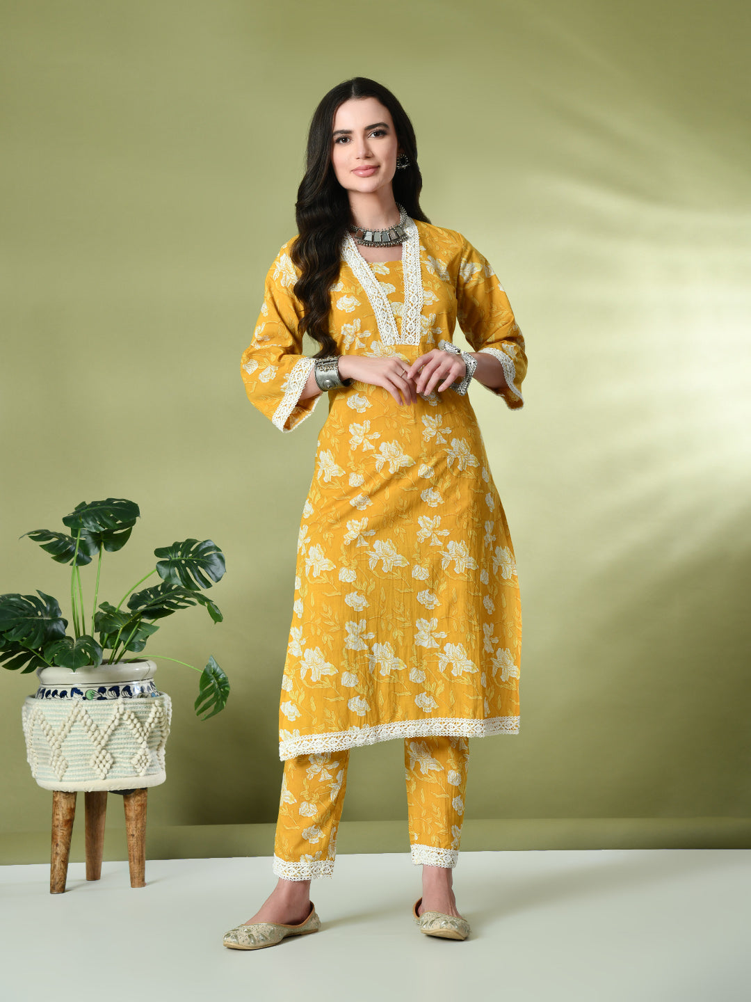 Color-Yellow
