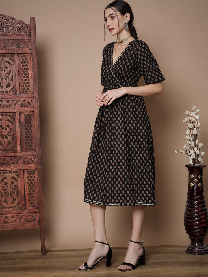 Women's Black Floral Printed Empire Dress Myshka