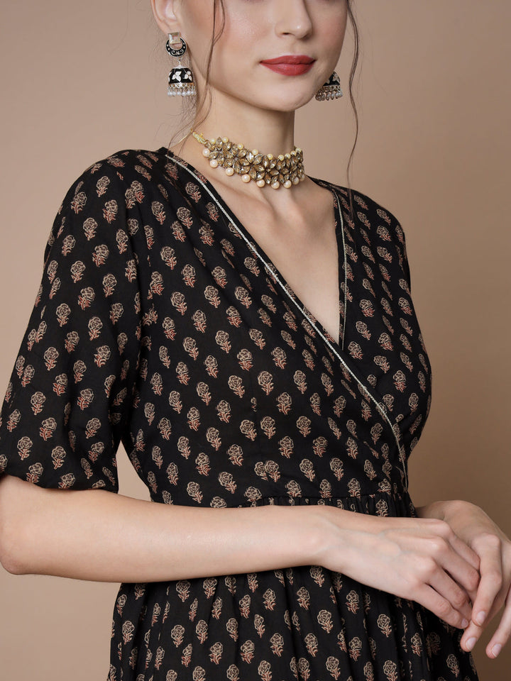 Women's Black Floral Printed Empire Dress Myshka